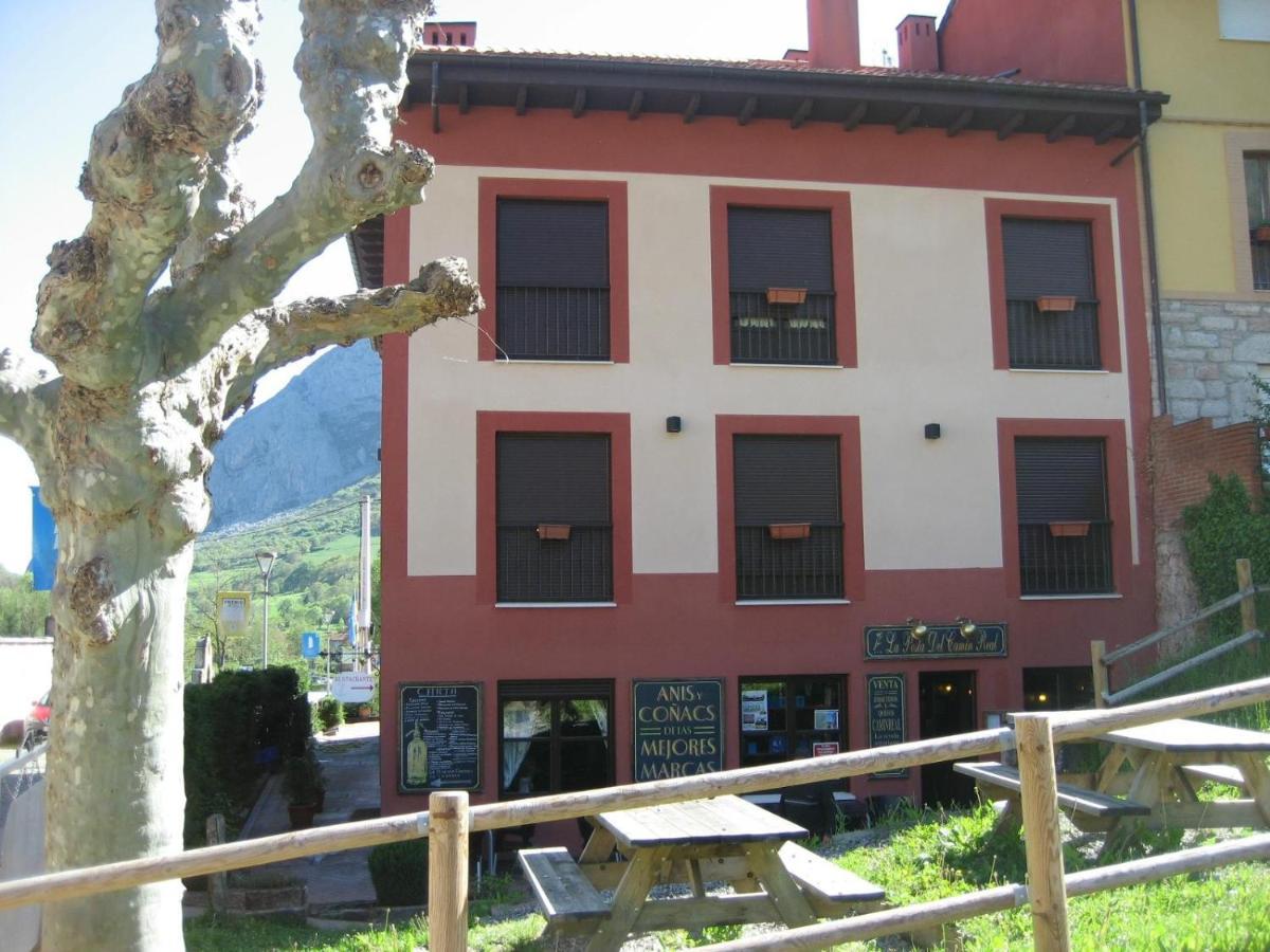Hotel Plaza Teverga La Plaza Eksteriør billede